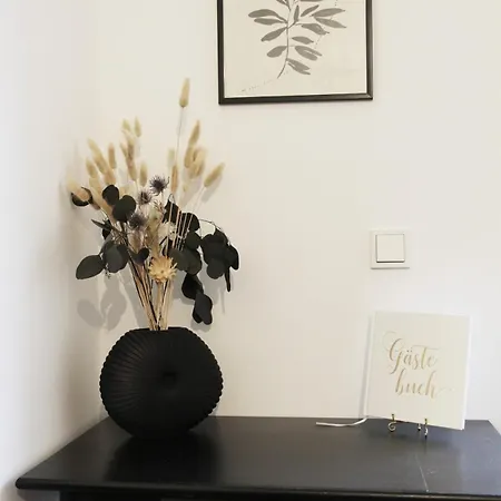 Apartment L 3 Schlafzimmer I Sauna L 400m Bis Uni I Messe I Iga 27 *